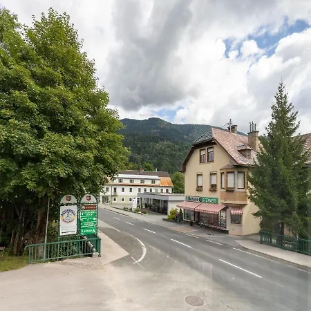アパート 2 In Gailtal Ideal Location For Excursions